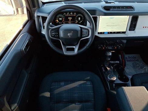 New 2025 Ford Bronco Heritage Edition AWD/4WD image 9