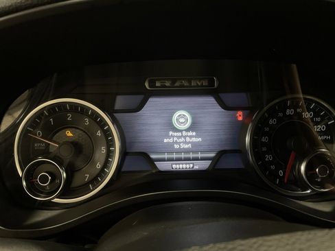 Used 2019 RAM 1500 Laramie w/ Sport Appearance Package image 15