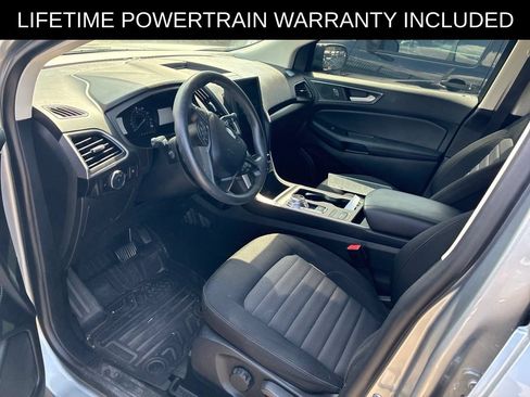Used 2024 Ford Edge SE w/ Black Appearance Package AWD/4WD image 5