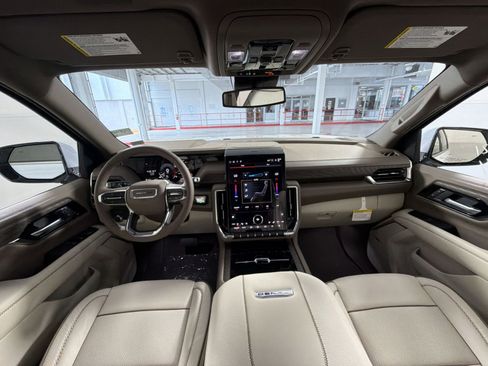 New 2026 GMC Yukon XL Denali AWD/4WD image 23