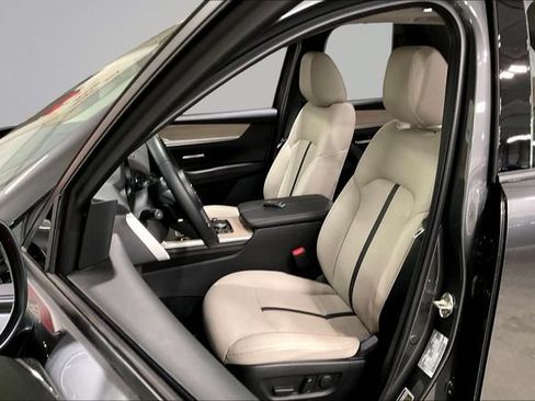 Used 2026 MAZDA CX-90 3.3 Turbo w/ Preferred Package AWD/4WD image 25