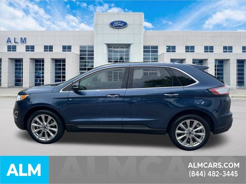 Used 2017 Ford Edge Titanium w/ Equipment Group 301A FWD image 9