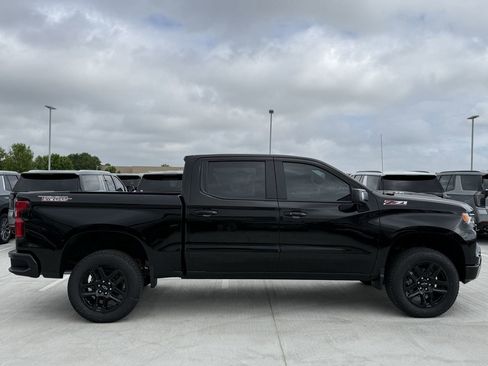 New 2026 Chevrolet Silverado 1500 LT Trail Boss w/ Safety Package AWD/4WD image 3