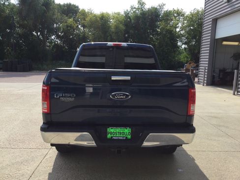 Used 2015 Ford F150 XLT w/ Equipment Group 301A Mid AWD/4WD image 4
