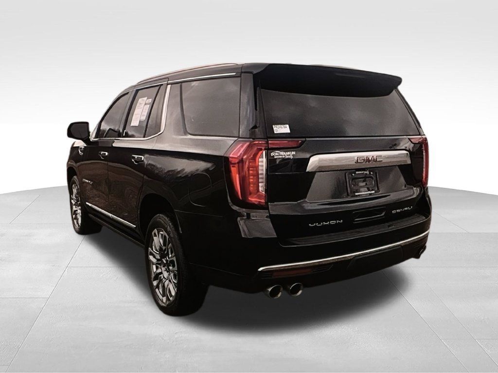 Used 2023 GMC Yukon Denali AWD/4WD image 6