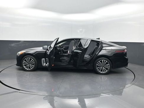 Used 2019 Kia Stinger image 41