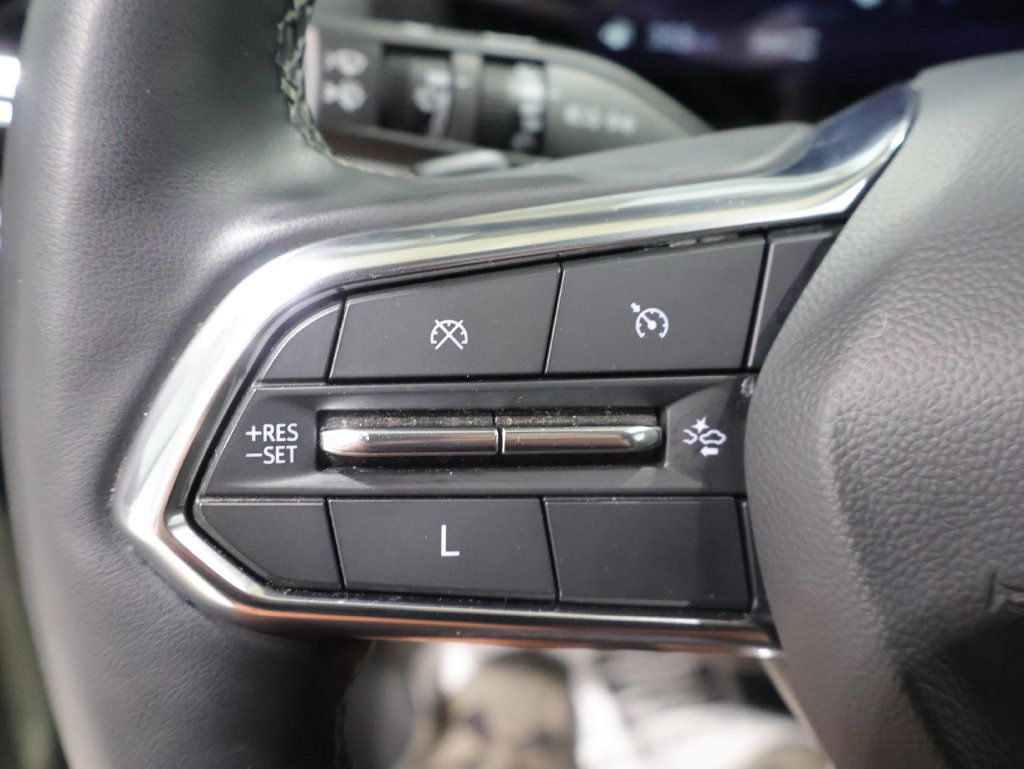 Used 2025 Chevrolet Equinox LT AWD/4WD image 33