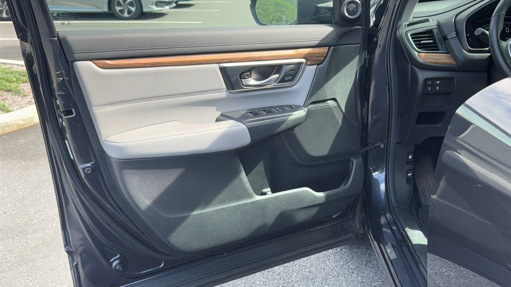 Used 2019 Honda CR-V EX-L image 9