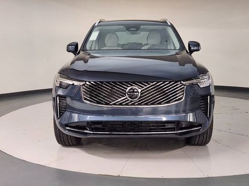 New 2026 Volvo XC90 B6 Ultra w/ Protection Package AWD/4WD image 9