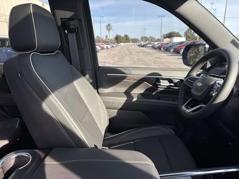 New 2026 Chevrolet Suburban Premier w/ Sun And Tow Package RWD image 12