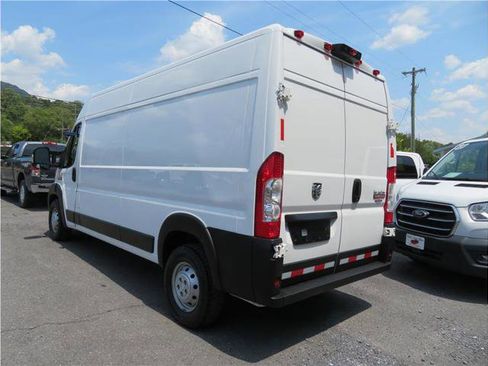 Used 2020 RAM ProMaster 3500 w/ Interior Convenience Group image 19