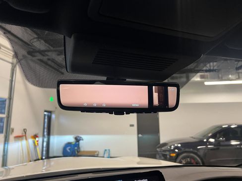 Used 2024 INFINITI QX80 Sensory image 24