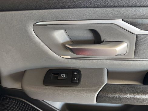 Used 2019 RAM 1500 Big Horn image 36