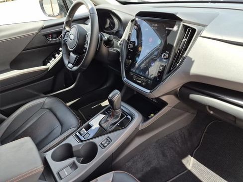 Used 2025 Subaru Crosstrek 2.5i Limited w/ Crosstrek Mirror Package AWD/4WD image 12