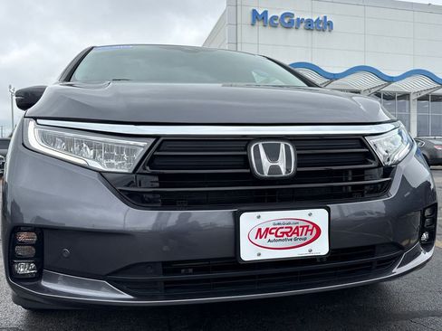 Certified 2023 Honda Odyssey Touring image 13