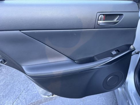 Used 2022 Lexus IS 300 image 27