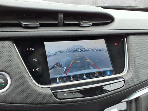 Used 2024 Cadillac XT5 Premium Luxury w/ Technology Package image 18