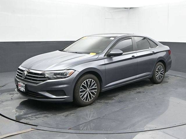 Used 2019 Volkswagen Jetta SE w/ Cold Weather Package FWD image 7