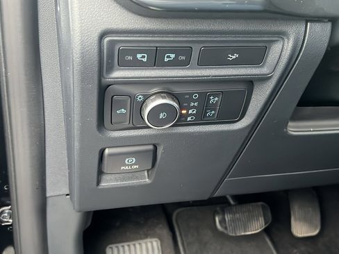 Used 2022 Ford F150 XLT w/ Equipment Group 302A High image 14