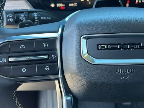 Used 2024 GMC Acadia Denali w/ Super Cruise Package AWD/4WD image 27