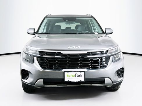 Used 2025 Kia Seltos S FWD image 2