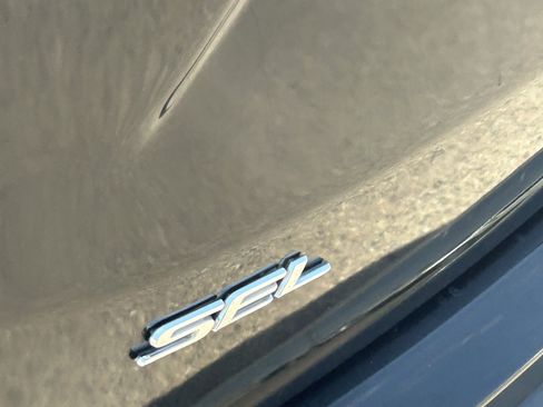 Used 2022 Ford Edge SEL AWD/4WD image 9