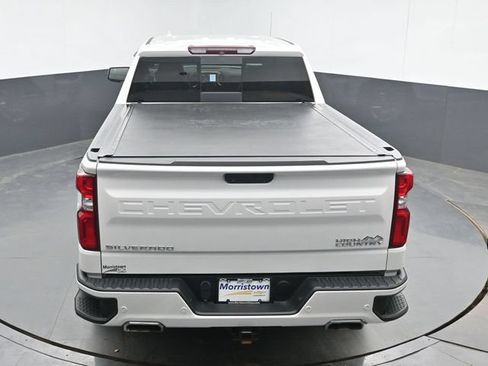 Used 2019 Chevrolet Silverado 1500 High Country w/ High Country Premium Package AWD/4WD image 39