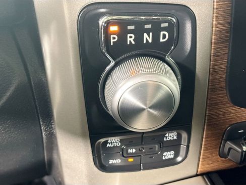 Used 2017 RAM 1500 Laramie w/ Convenience Group image 18