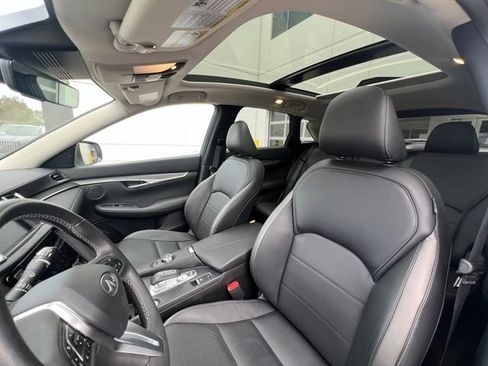 Used 2024 INFINITI QX50 Luxe AWD/4WD image 21