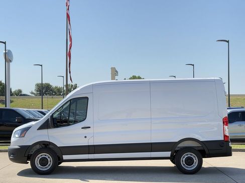 New 2025 Ford Transit 250 Base image 32