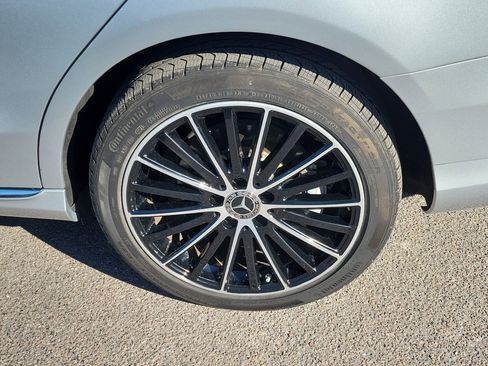 Used 2021 Mercedes-Benz C 300 4MATIC Sedan image 5