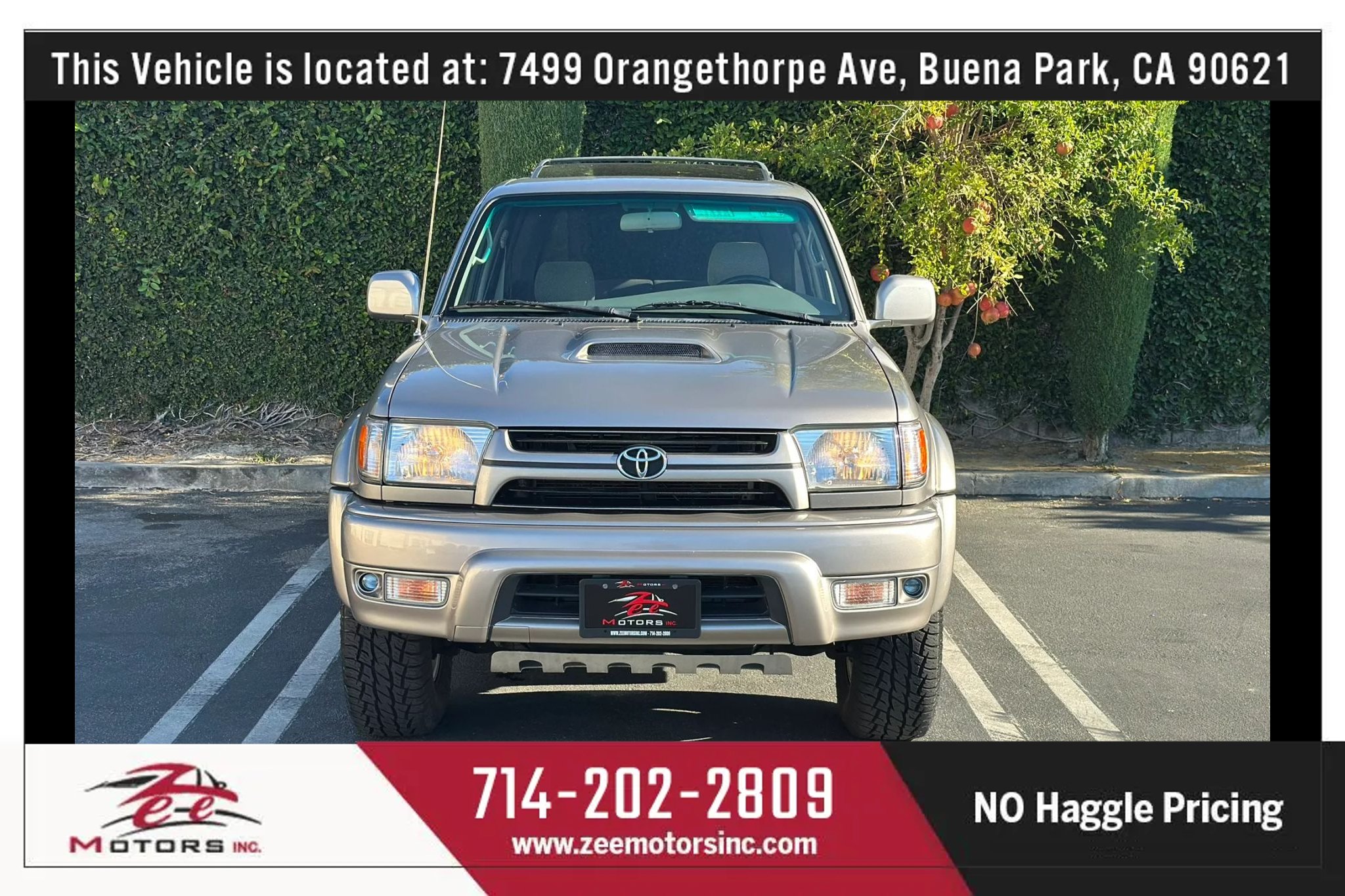 Used 2002 Toyota 4Runner SR5 AWD/4WD image 3