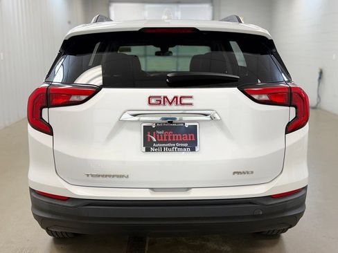 Used 2021 GMC Terrain SLE w/ Driver Convenience Package AWD/4WD image 5