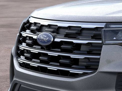 New 2026 Ford Explorer Active AWD/4WD image 18