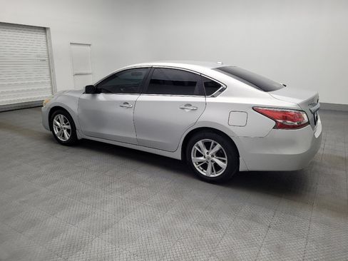 Used 2015 Nissan Altima 2.5 SV FWD image 3