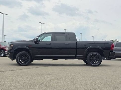 Used 2026 RAM 2500 Limited AWD/4WD image 40