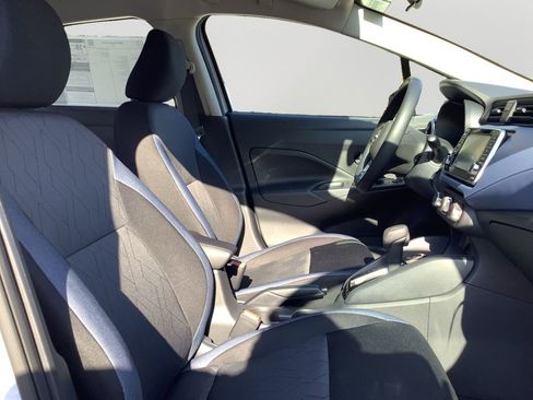 Used 2025 Nissan Versa SV w/ Trunk Package image 12