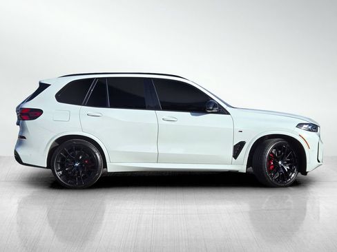Used 2026 BMW X5 M60i w/ Executive Package AWD/4WD image 3