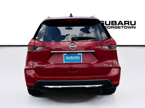 Used 2017 Nissan Rogue SV FWD image 6