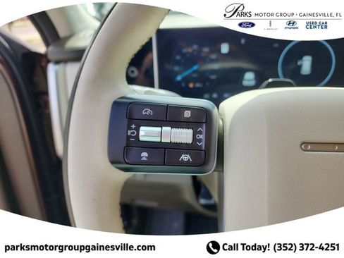 New 2024 Hyundai Santa Fe Calligraphy AWD/4WD image 28