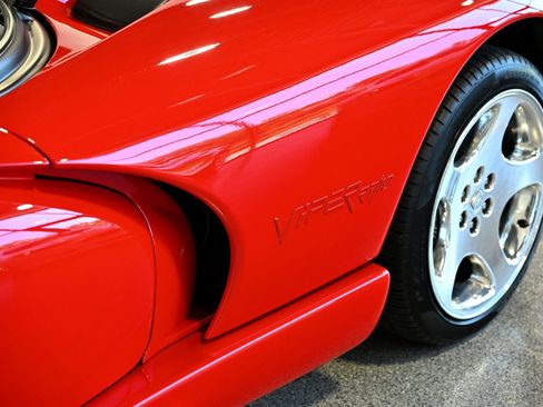 Used 2001 Dodge Viper RT/10 RWD image 13