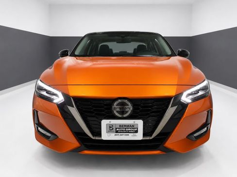 Used 2023 Nissan Sentra SR w/ SR Premium Package FWD image 6