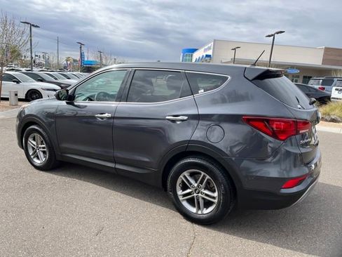 Used 2018 Hyundai Santa Fe Sport image 9