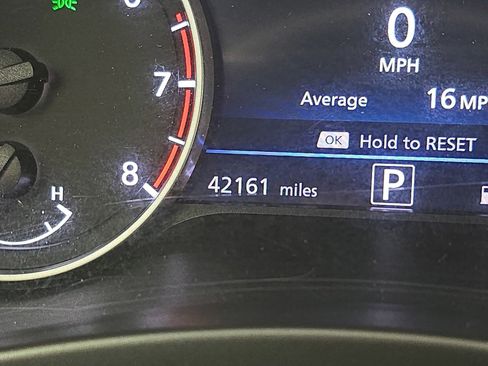 Used 2021 Nissan Sentra SV FWD image 23
