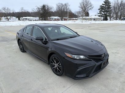 Used 2022 Toyota Camry SE