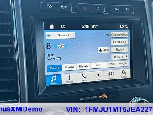 Used 2018 Ford Expedition Platinum image 34