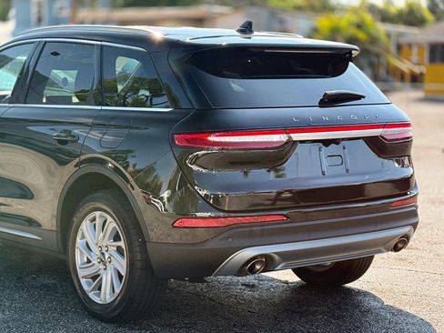 Used 2022 Lincoln Corsair FWD image 6