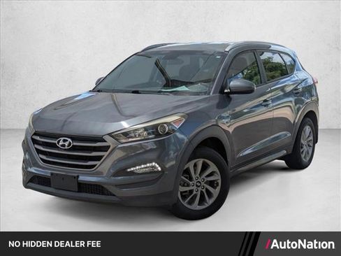 Used 2016 Hyundai Tucson SE w/ Option Group 02 FWD image 1