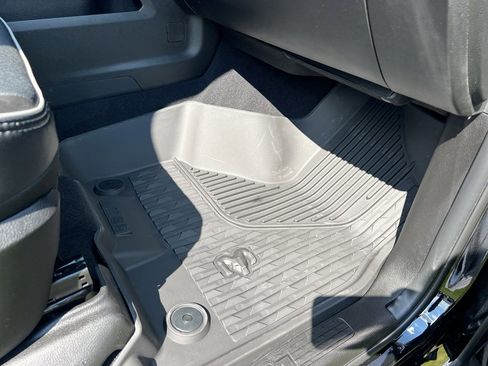 New 2026 RAM 2500 Laramie image 28