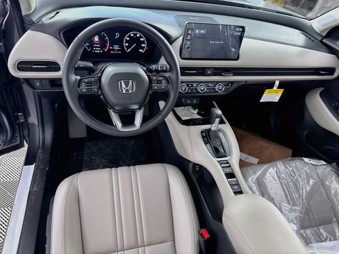 New 2027 Honda HR-V EX-L image 12